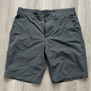 Hurley men shorts in grey - 31